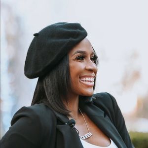 Meet your Posher, Lanaire